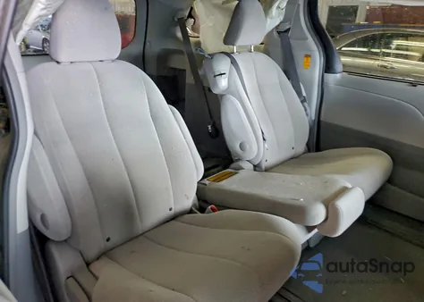 2014 Toyota Sienna Le из США, поврежденный, VIN 5TDKK3DC9ES454504